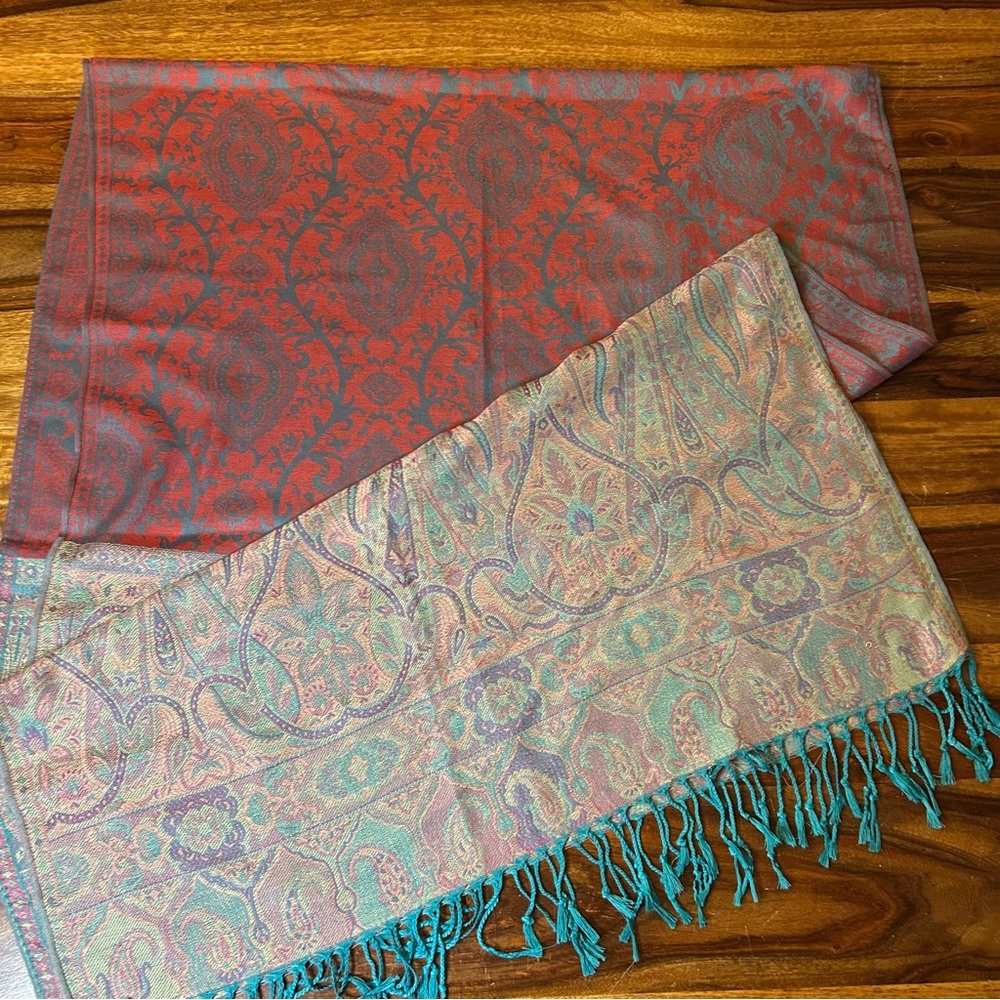 Elegant Paisley Pashmina Scarf